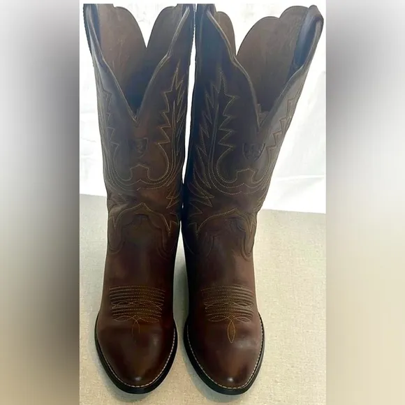👢 Ariat Brown Heeled Boots Leather Classic