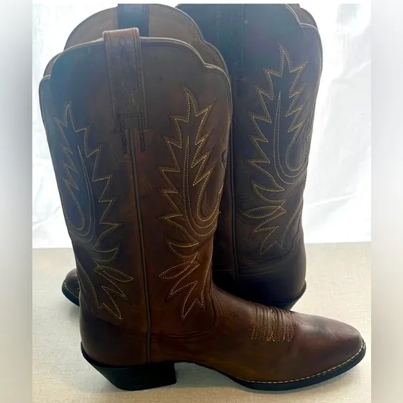 👢 Ariat Brown Heeled Boots Leather Classic