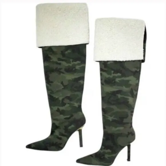 🚨 Good American Stiletto Heel 🚨
