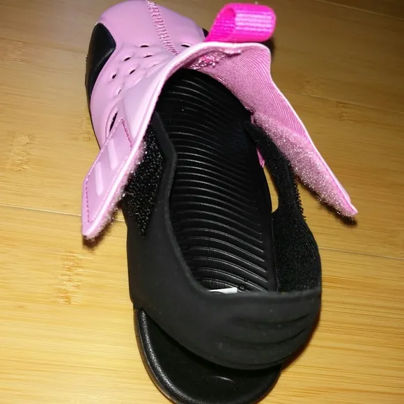 -NEW- Nike Sunray Protect 2 Sandals Toddler's 10