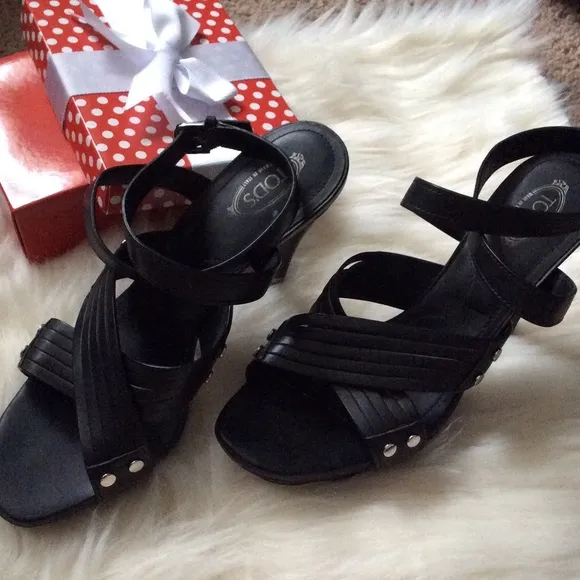💯 TOD'S sandals