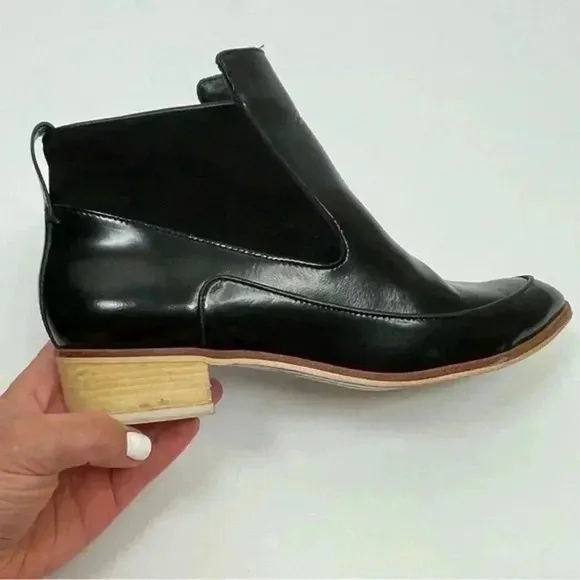 10 Crosby Derek Lam Black Leather Point Toe Block‎ Heel Ankle Boots