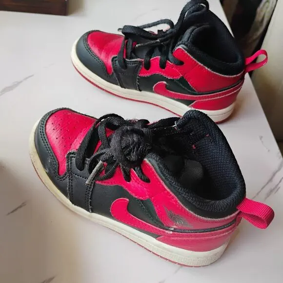 2020 Nike Air Jordan Retro 1 &quot;Banned&quot; Black/Red Toddler Shoes Size 9