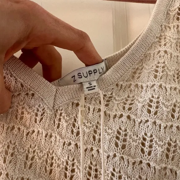6hr price drop Zsupply beige 2 piece NWT
