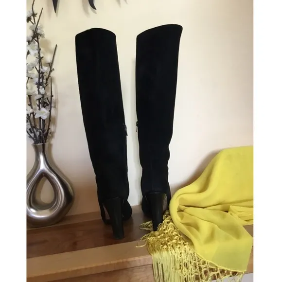 ADDREA PFIZER BLACK SUEDE  BOOTS, Size 9