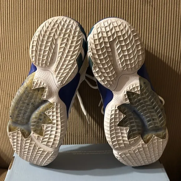 Adidas DON Issue 2 Basketball Sneakers
