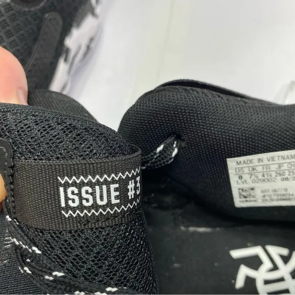 Adidas D.O.N. Issue 3 Black &amp; White Basketball Sneakers H 67719 MAs
