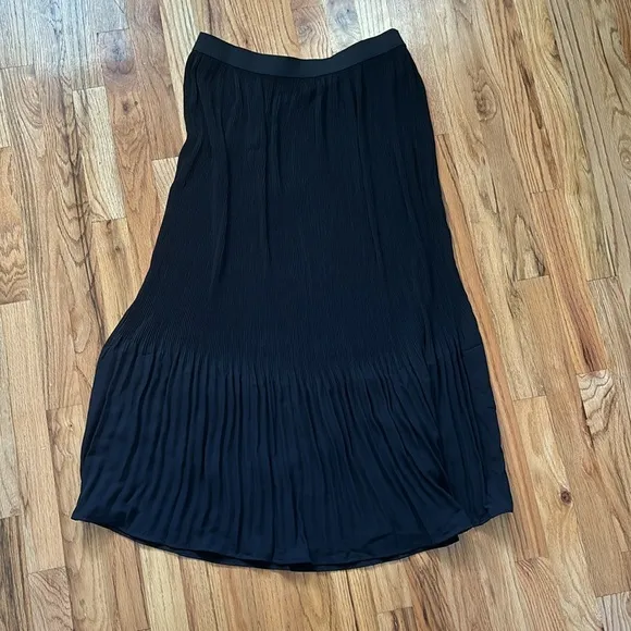 Adrianna Papell Illusion Release Pleat Midi Skirt Black Pleats Flowy M