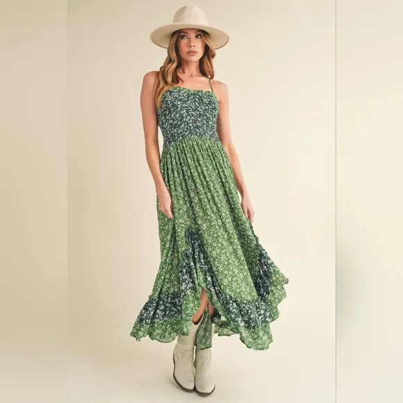 Aemi   Co Ditsy Floral Ruffled Hem Maxi Cami Dress