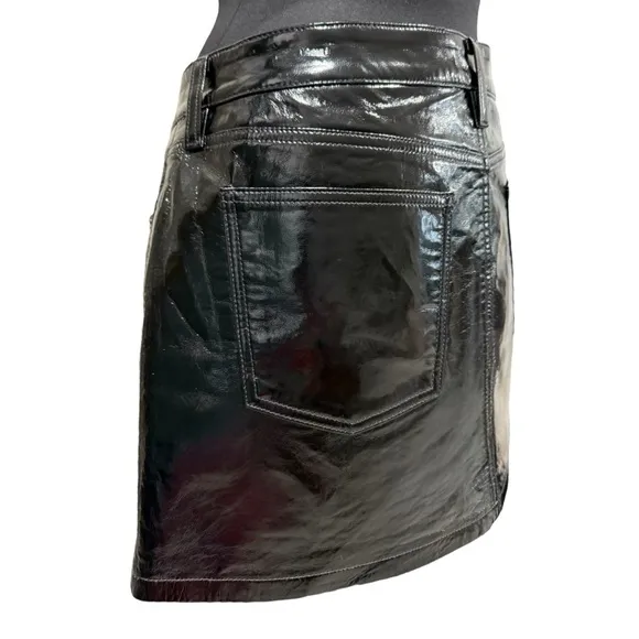 AGOLDE Liv Skirt | Recycled Patent Leather Mini in Black | Size 30
