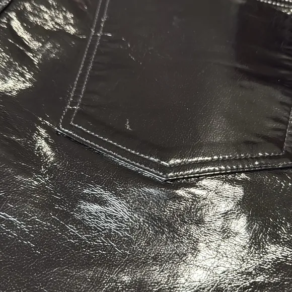 AGOLDE Liv Skirt | Recycled Patent Leather Mini in Black | Size 30