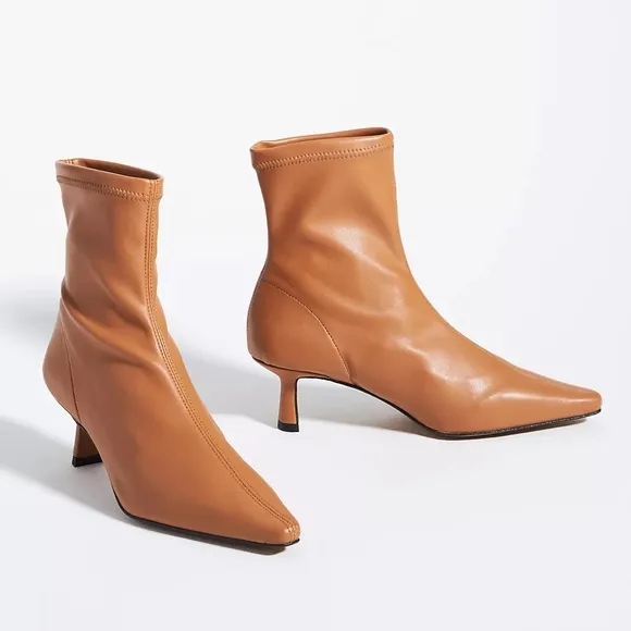 Anthropologie Angel Alarcon Pointed-Toe Kitten-Heel Boots