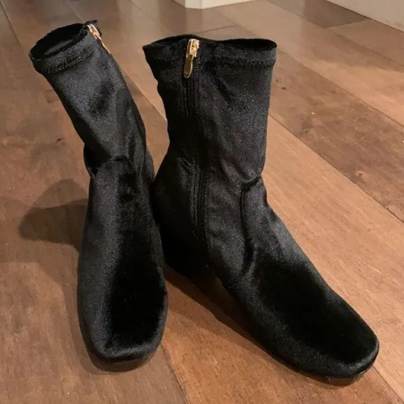 Anthropologie Silent D Velvet Careful Ankle Boot Black EU 38 US 8 New