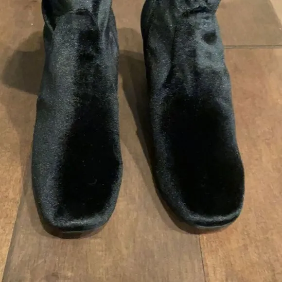 Anthropologie Silent D Velvet Careful Ankle Boot Black EU 38 US 8 New