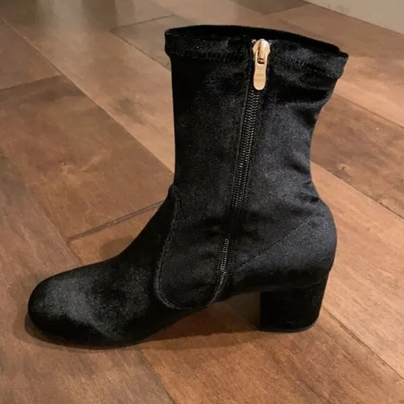 Anthropologie Silent D Velvet Careful Ankle Boot Black EU 38 US 8 New