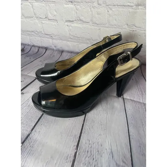 Antonio Melani Black Patent Leather Peep Toe Heels Womens Size 8