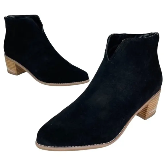 Aqua College Emily Waterproof Womens Ankle Boots Size 7.5M