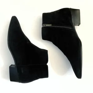 AQUATALIA FOSCA BLACK SUEDE POINTED TOE SHORT CHUNKY HEEL ANKLE BOOTS