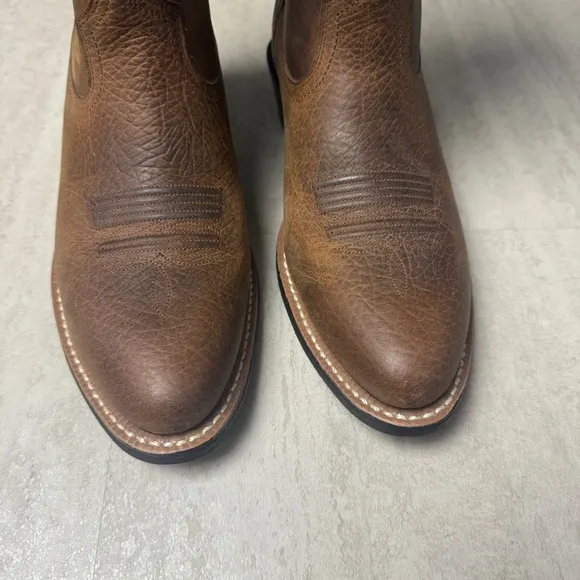 Ariat Cowboy boots Western Boots Classic Style brown size 8.5