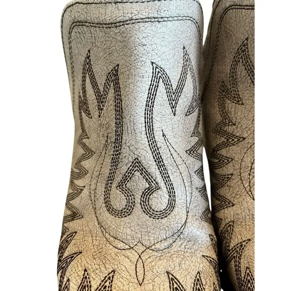 ARIAT Dixon Booties Ankle Blanco Womens Sz 11 Western Hip Rock Cowgirl Snip Toe