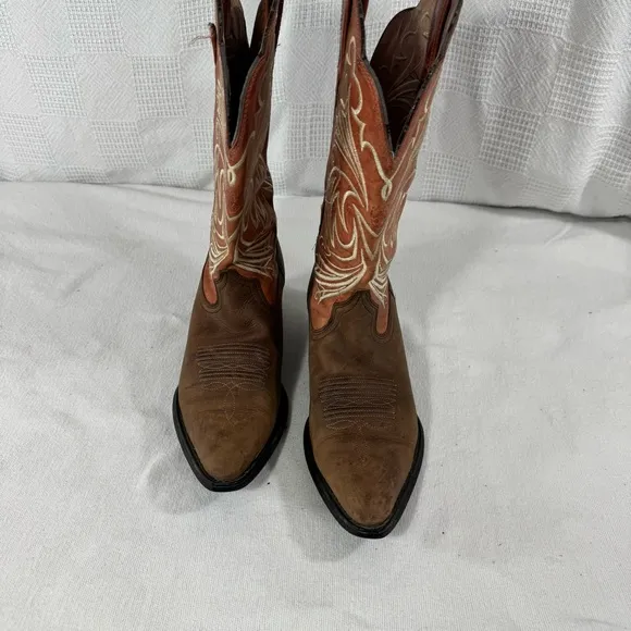 Ariat Heritage Western Boots 7 B Cocoa Rose Snip Toe Embroidered Cowgirl