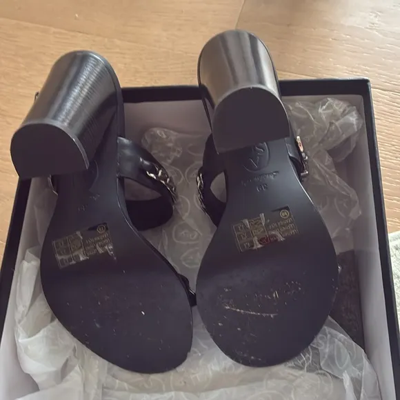 Ash LORIS NAPPA BLACK sandals - EUC