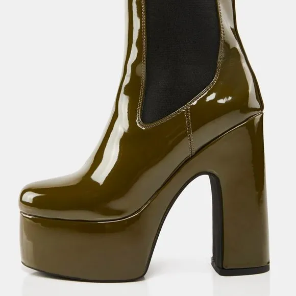 ATHENA THE BADDIIE  BOMBSHELL Green  Patent Platform Boots ( BRAND NEW !)