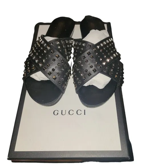AUTHENTIC GUCCI VACHETTA AUSTIN LEATHER CRISS CROSS SLIDES BOX INCLUDED