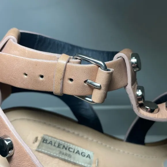 Balenciaga studed gladiador sandals nude laather sz 39.5 made in italy