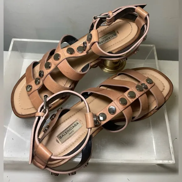 Balenciaga studed gladiador sandals nude laather sz 39.5 made in italy