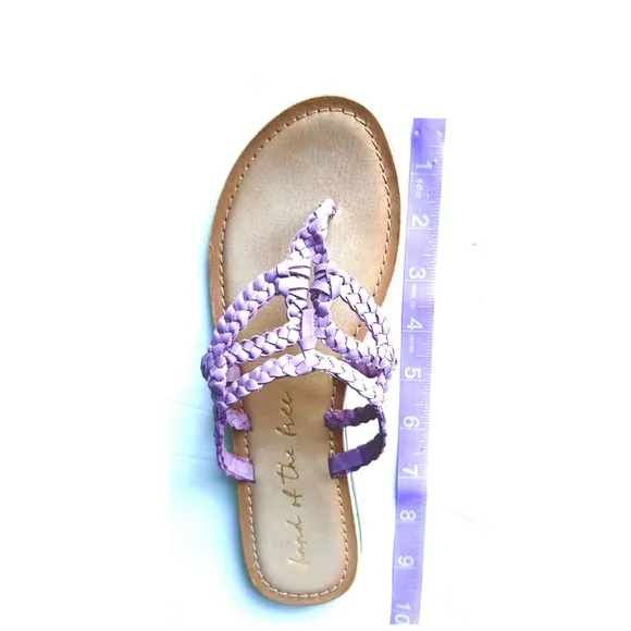 Band Of The Free Leather Sandals Slip Ons Size 7  Lilac