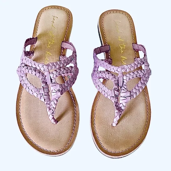 Band Of The Free Leather Sandals Slip Ons Size 7  Lilac