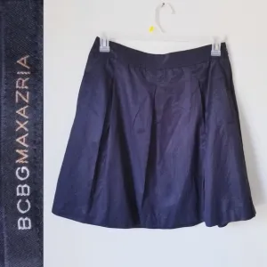 BCBGMAXAZRIA Black Pleated Skirt Like NEW! Sz 8