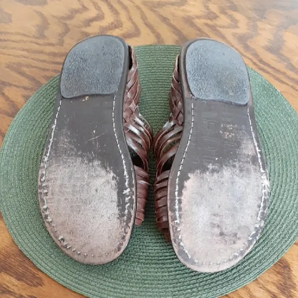 BED STU Brown Huarachi Woven Leather Sandals Size 10