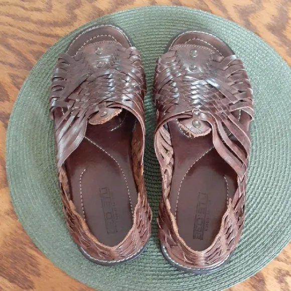 BED STU Brown Huarachi Woven Leather Sandals Size 10