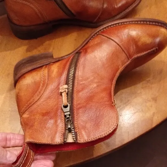 BED|STU Brown Leather Boots with Side Zipper