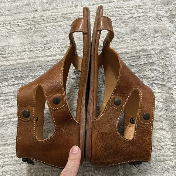 BedStu Women’s Sz 9 Tan Leather Soto Sandals