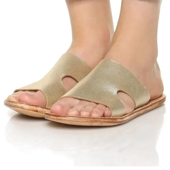 Beek Blackbird Bronze Gold Metallic Leather Slide Sandals Size 5