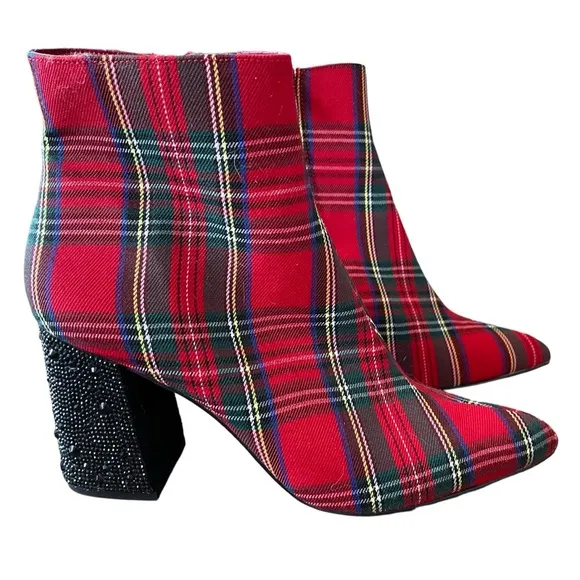 Betsey Johnson Kassie Plaid Ankle Boots with Black Beaded Heel Size 8