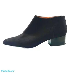 Bettye by Bettye Muller Quill Wool Pointy Toe Purple Ankle Boots size 8.5