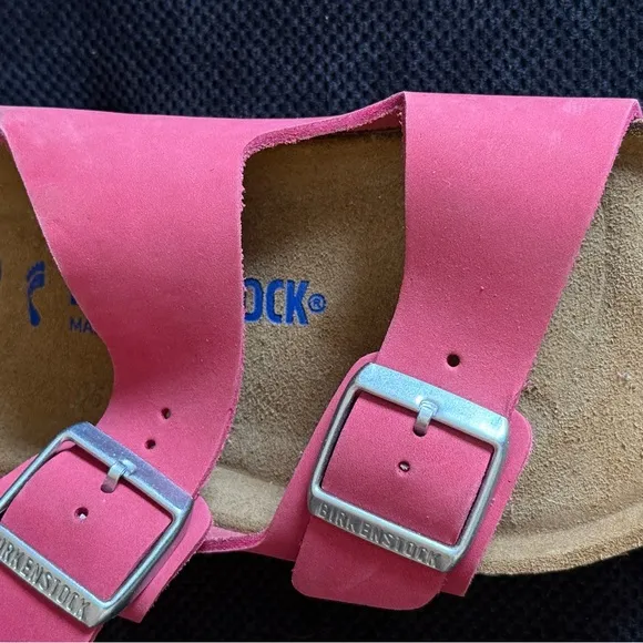 Birkenstock Arizona Leather W/Soft Footbed (Fuchsia) Size 40 Narrow