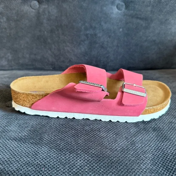 Birkenstock Arizona Leather W/Soft Footbed (Fuchsia) Size 40 Narrow