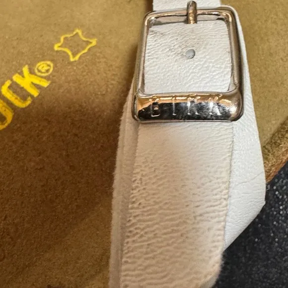 Birkenstock Eur 40 white leather sandals