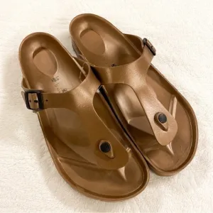 Birkenstock Eva bronze Gizeh men’s sandals