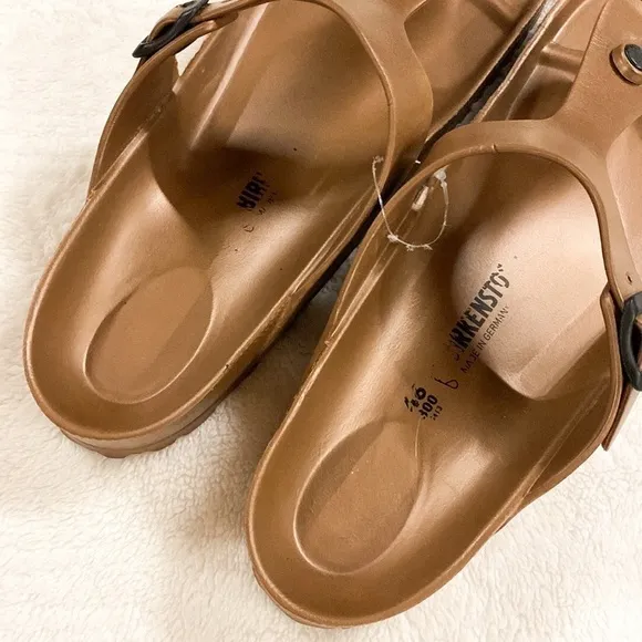 Birkenstock Eva bronze Gizeh men’s sandals