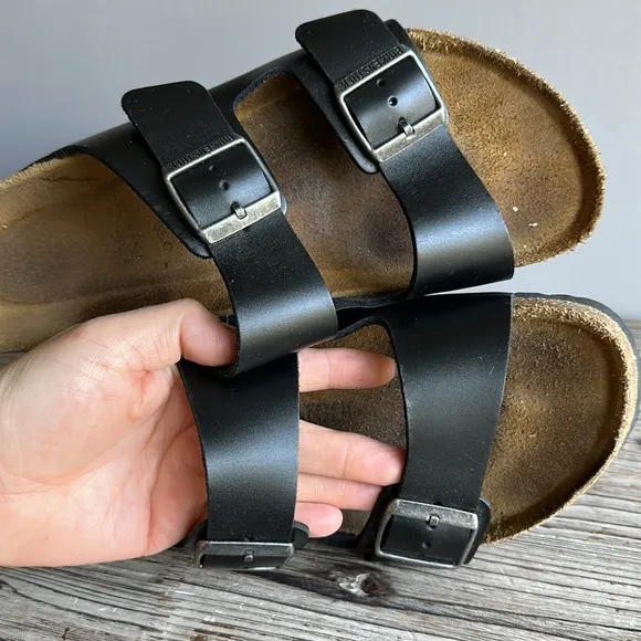 Birkenstock leather sandals size 41 great condition no flaws