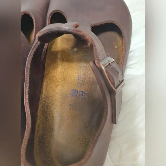 Birkenstock Paris Oiled Leather Regular Width HABANA BI138 Sandals Size 39