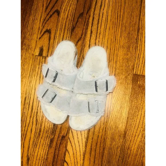 Birkenstock RARE Shearling Gray Sherpa Arizona Slip In Sandal Size 9 40 Women’s