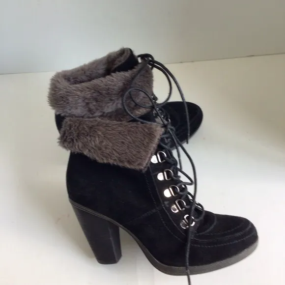 Bjorndal Falan Womens Black Suede Heels Boots With Faux Fur Accent Size 6