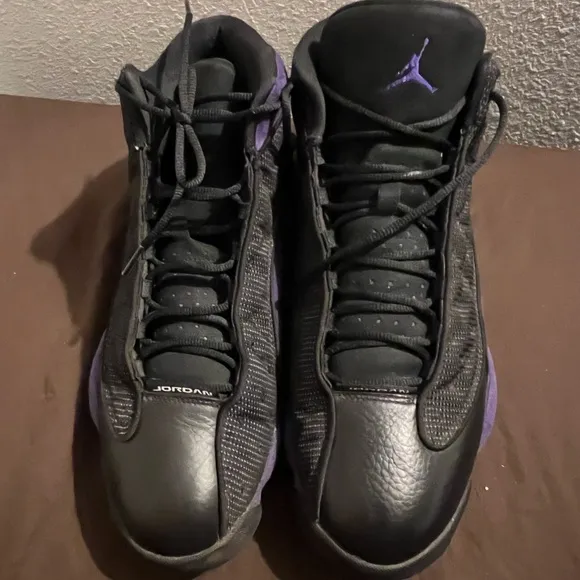 Black and Purple Basketball Sneakers with Suede Finish Jordan 13 Court Purple